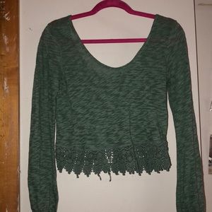 Long sleeve crop top